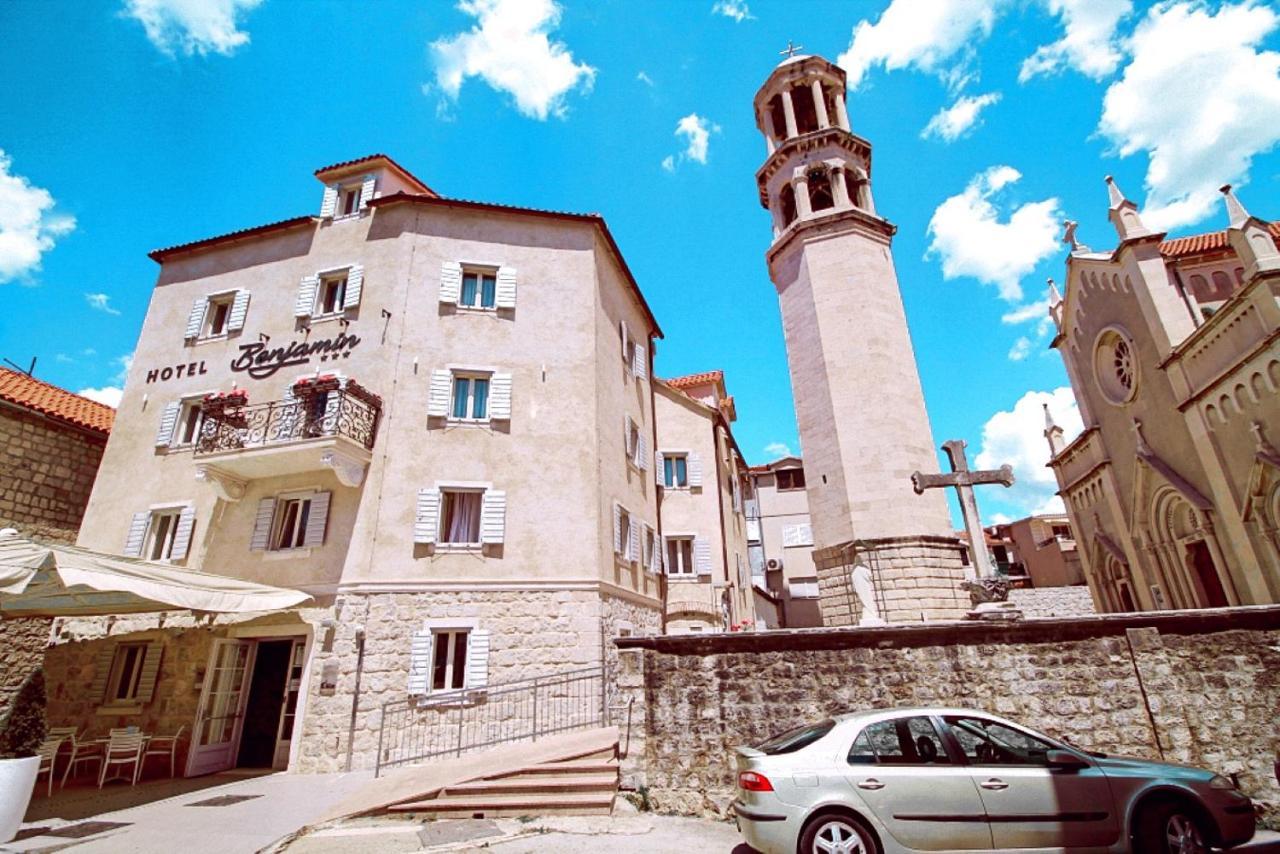 Benjamin Hotel Kastela Exterior photo