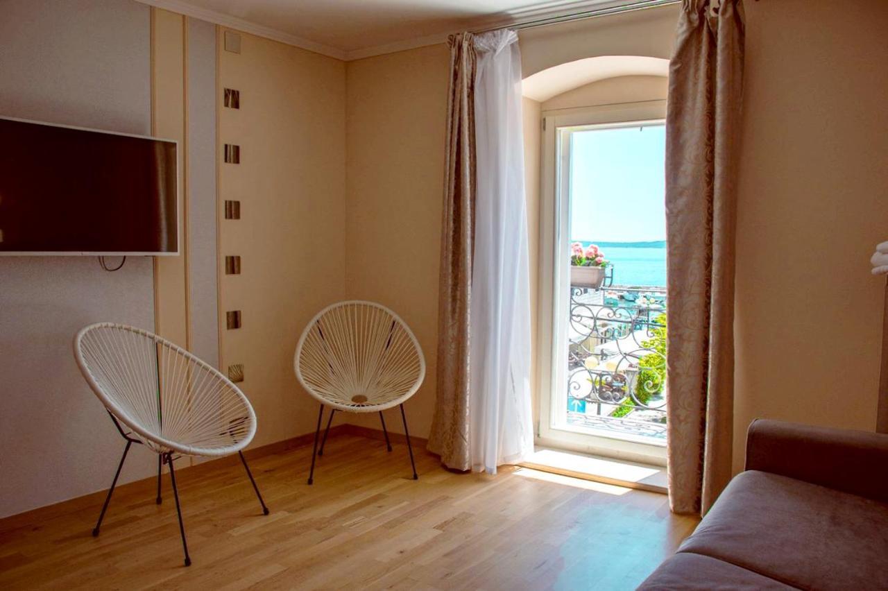 Benjamin Hotel Kastela Exterior photo