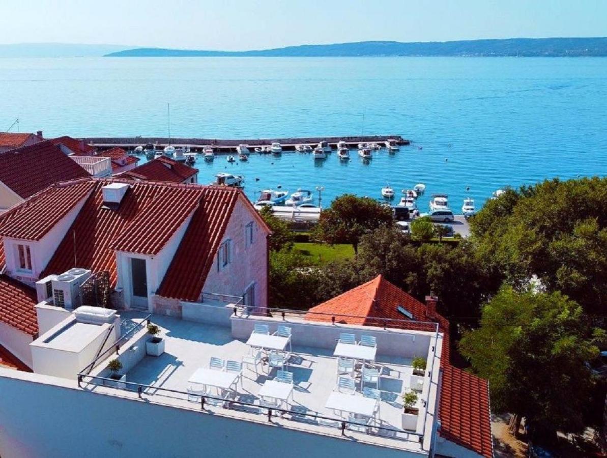 Benjamin Hotel Kastela Exterior photo